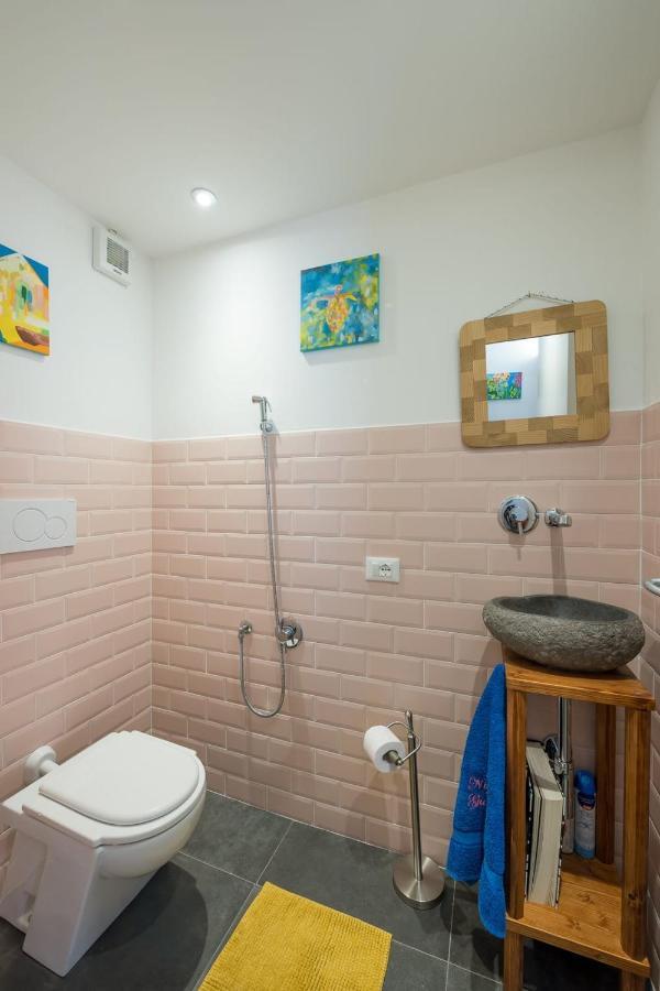 Night Galleria Holiday Home - Bed & Art In Burano - The Pink House 外观 照片
