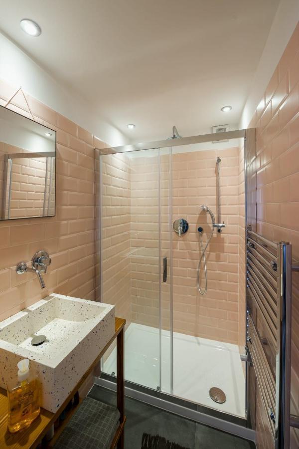 Night Galleria Holiday Home - Bed & Art In Burano - The Pink House 外观 照片